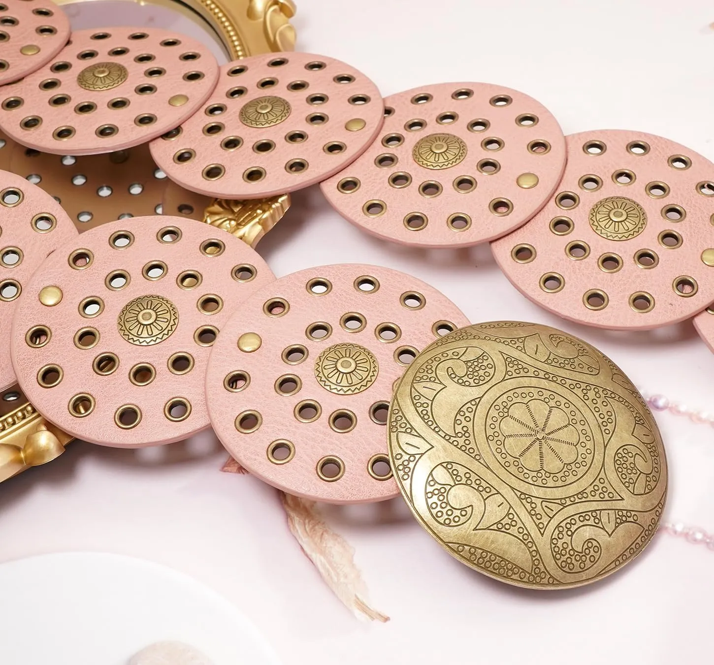 Wide Disc Belt for Women Boho Concho Leather Belts Vintage Western Waist Belt